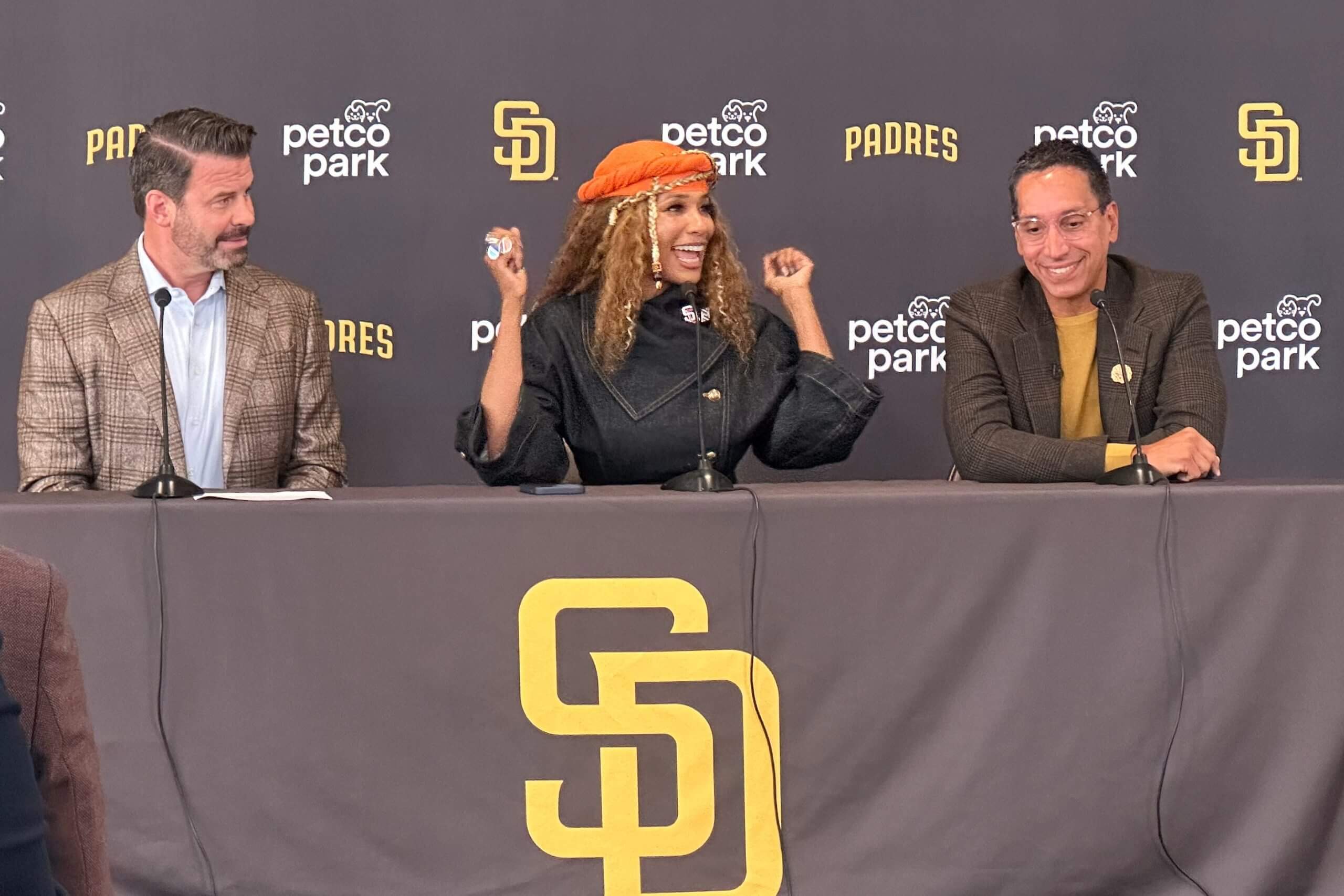 New Padres Owners Make Bold Promise to Friars Fans