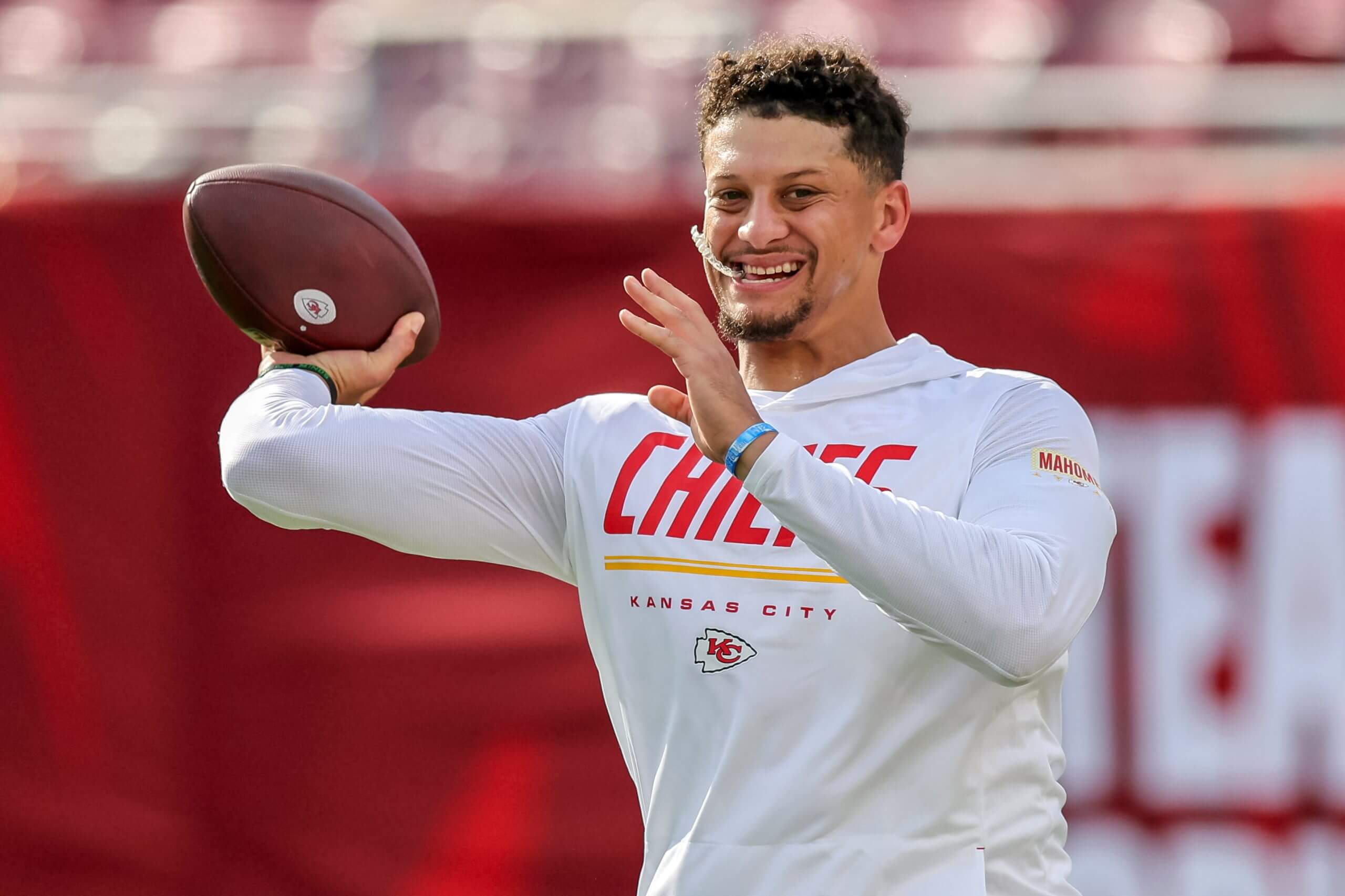 Chiefs QB Patrick Mahomes on track to start season opener