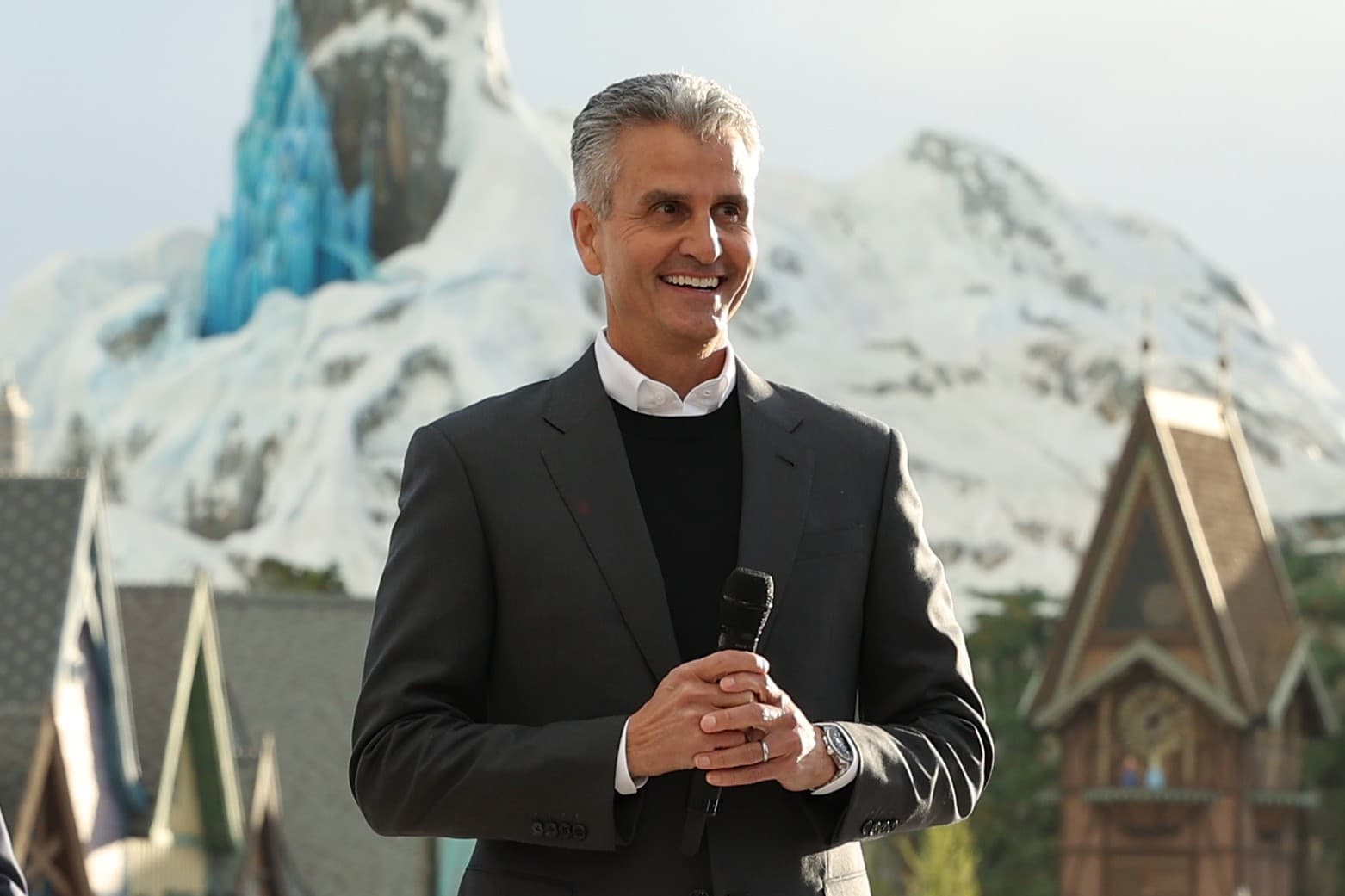 Disney Offers Executives Voluntary Early Retirement Packages Amid Overall Cost-Cutting Plans