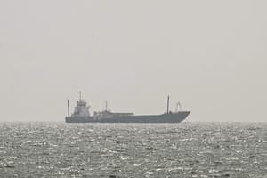 Iran says close to Hormuz plan with Oman, but reopening depends on US