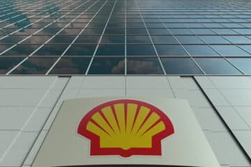 Shell sells Dutch solar farms in retreat from renewables