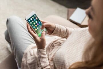 Many Dutch children hide upsetting online posts from parents