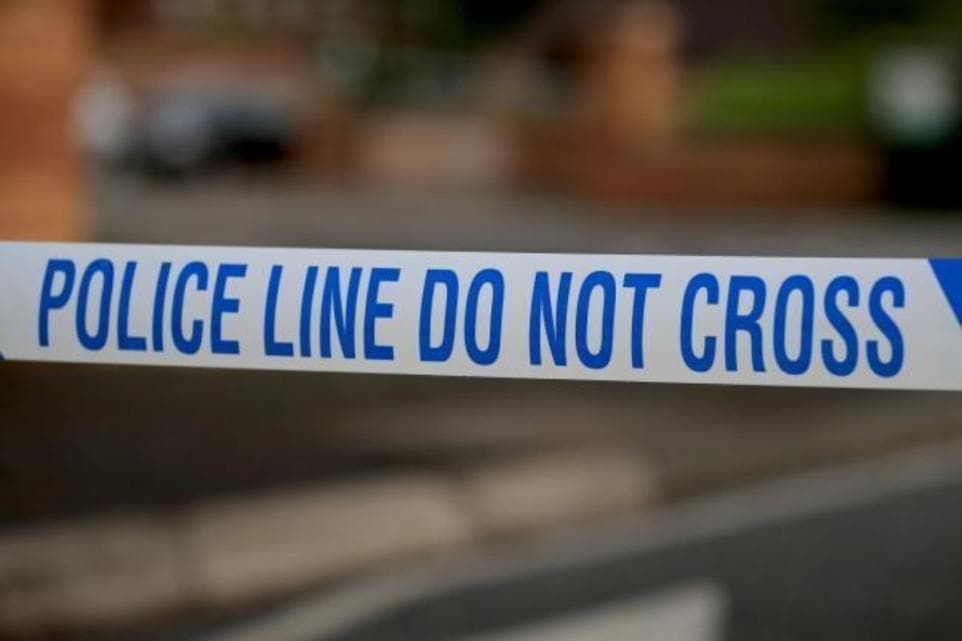 Major Glasgow road locked down for over EIGHT HOURS due to police emergency