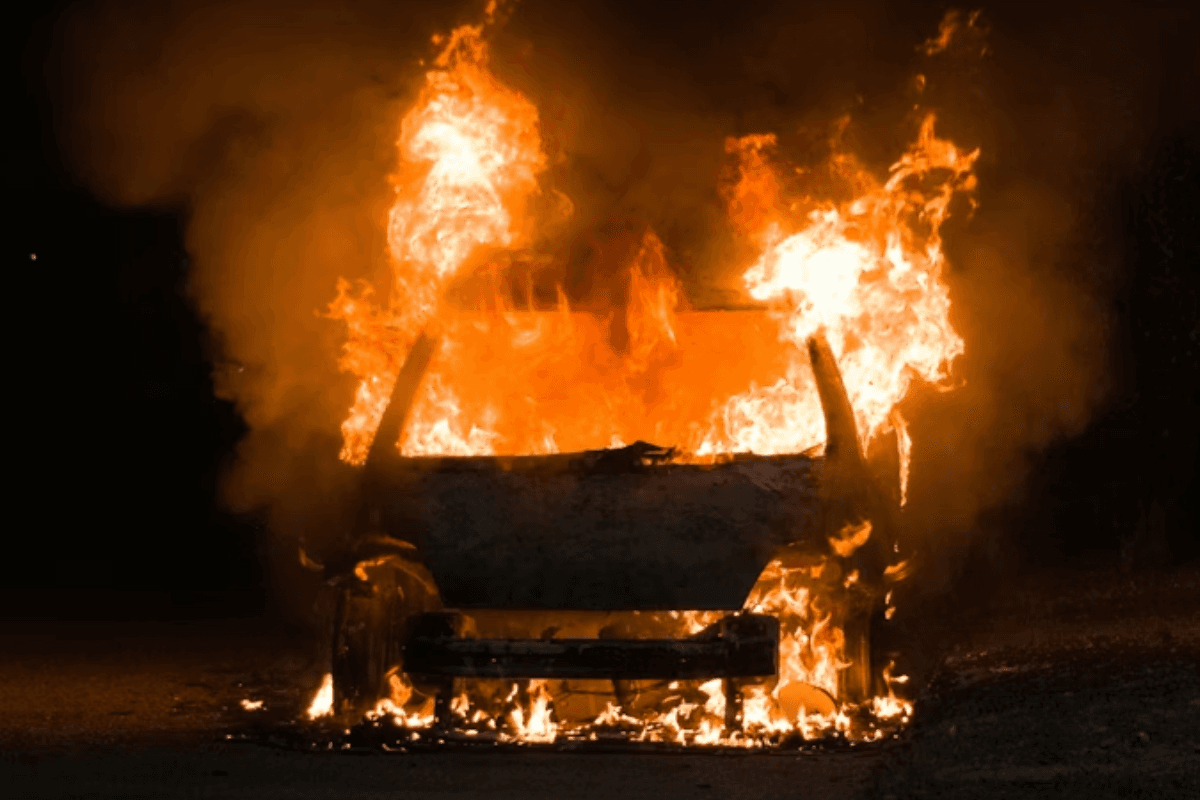 Car engulfed in flames outside huge Glasgow Tesco as fire crews work to tackle blaze