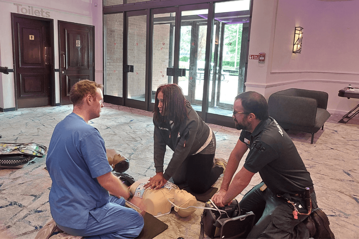 Athletes learn 'vital' CPR skills during Glasgow 2026 Commonwealth Games