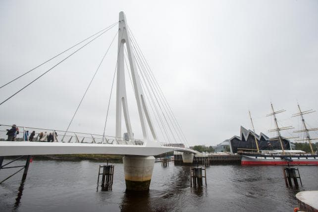Busy Glasgow bridge to close this weekend to allow for passage of iconic ship