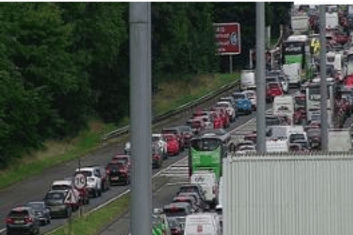 Massive tailbacks on busy motorway near Glasgow hospital as traffic chaos ensues