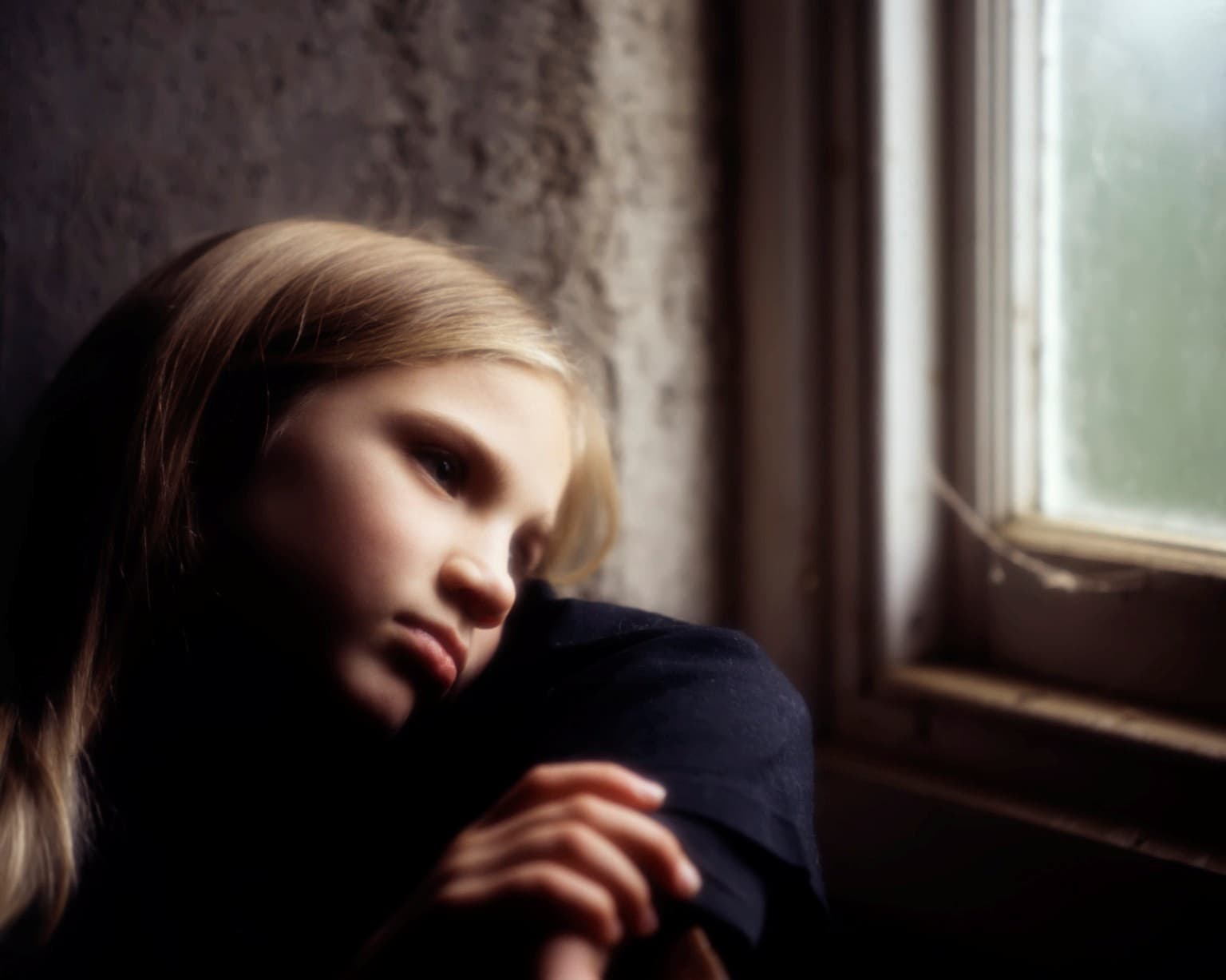 Child poverty warning as Scots say Scottish Government is not doing enough