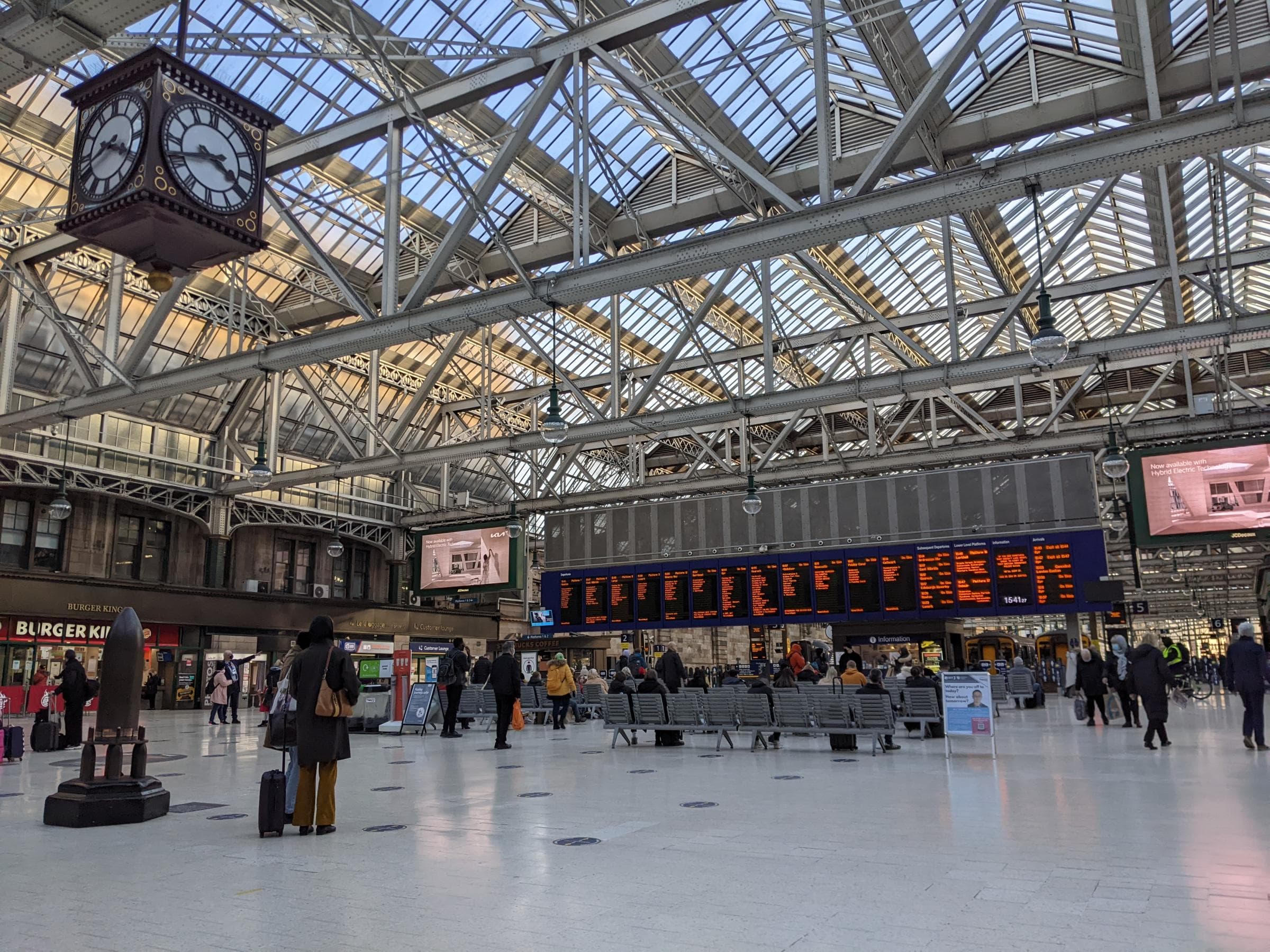 Signal fault disrupts trains between Glasgow Central and Kilmarnock