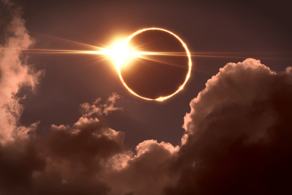 Dynamic Earth Edinburgh prepares visitors for first solar eclipse since 1999