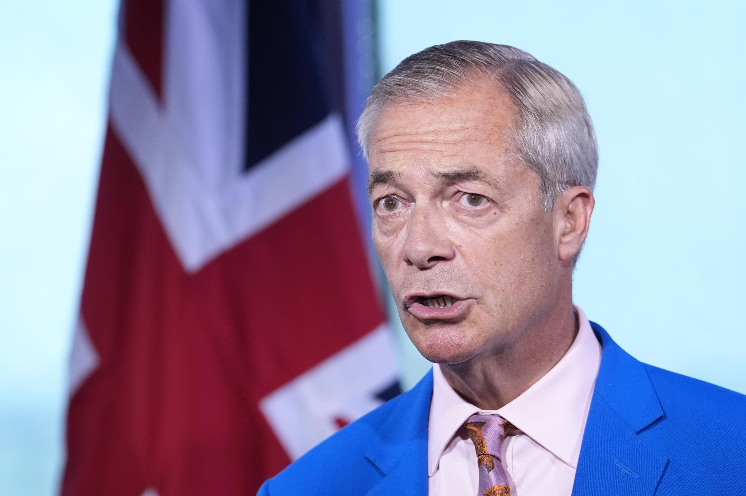 Farage wins in Clacton as police dispute ‘credible threat’ claim at count