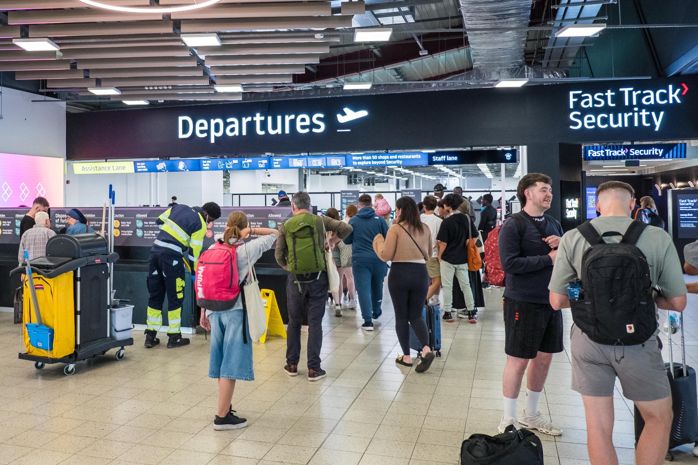 UK travel company closes with all holiday packages cancelled - are refunds available?