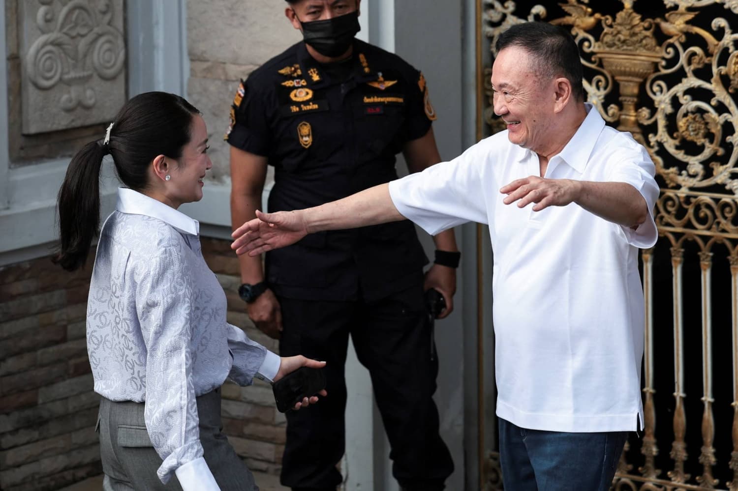 Former Thai PM Thaksin Shinawatra released from prison