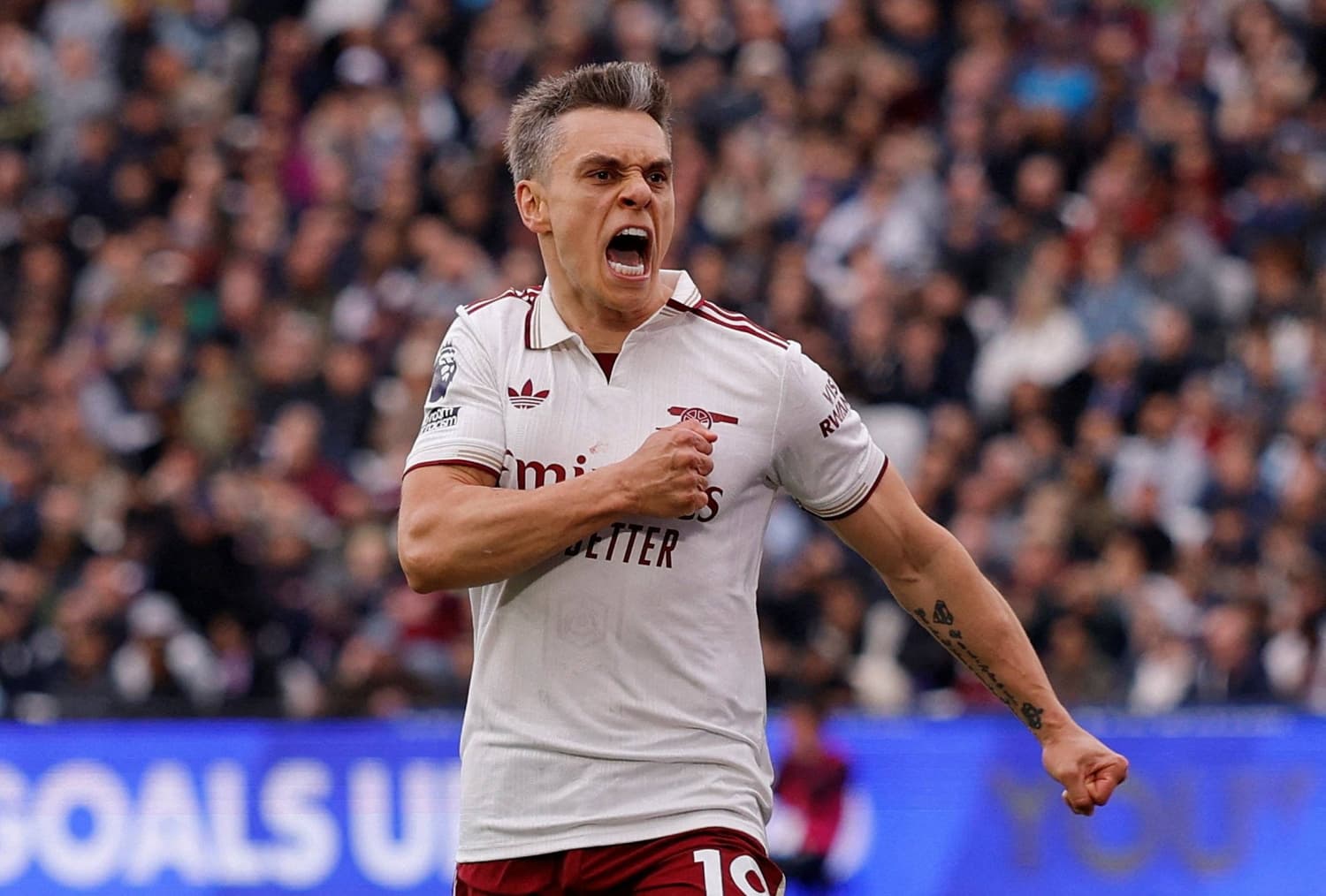 Arsenal survives scare after VAR "earthquake" shakes up title race