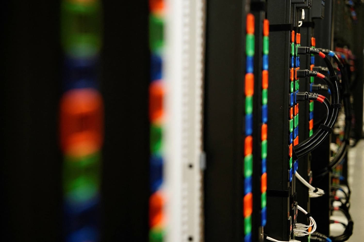 UAE wealth fund in talks to back one of Japan's biggest data centers