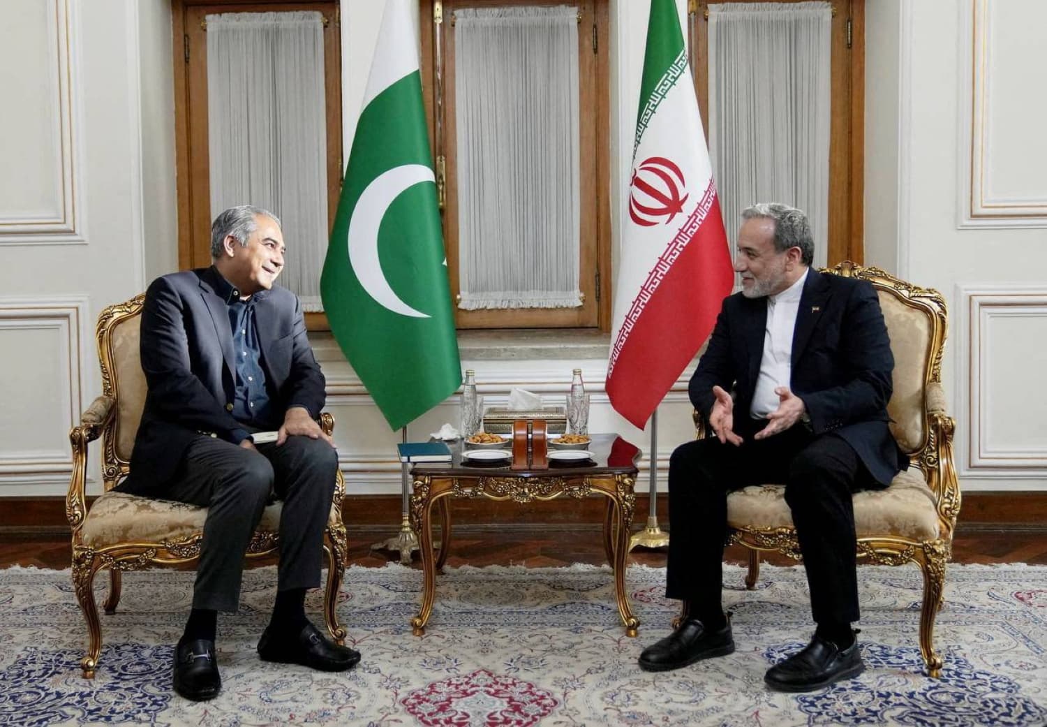 Pakistan Says Deal Is Close as Iran, US Harden Stances