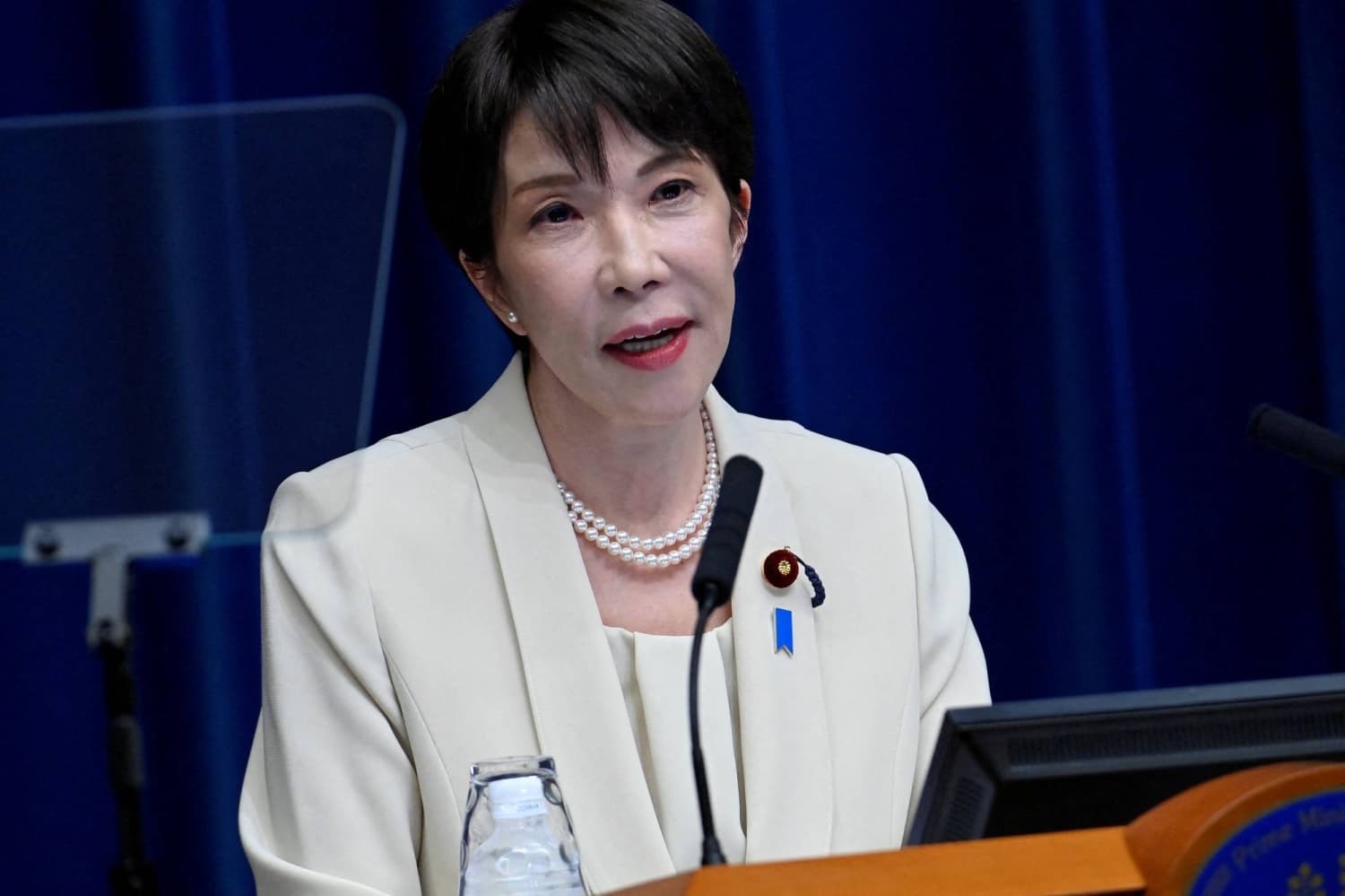 Takaichi opposes Hormuz fees in phone talks with Iran’s president