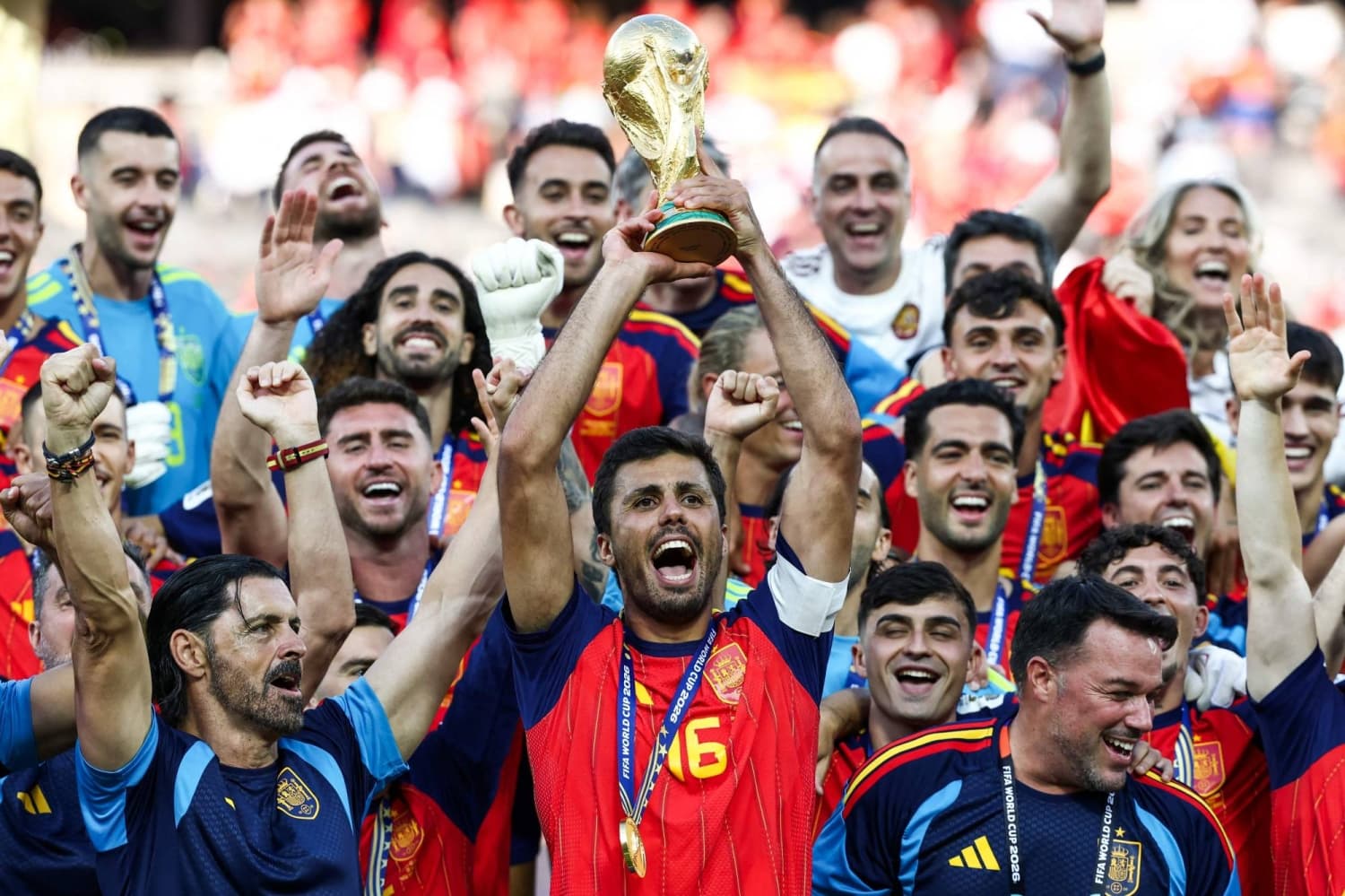 Rodri arrives at Barcelona to complete 'dream' move