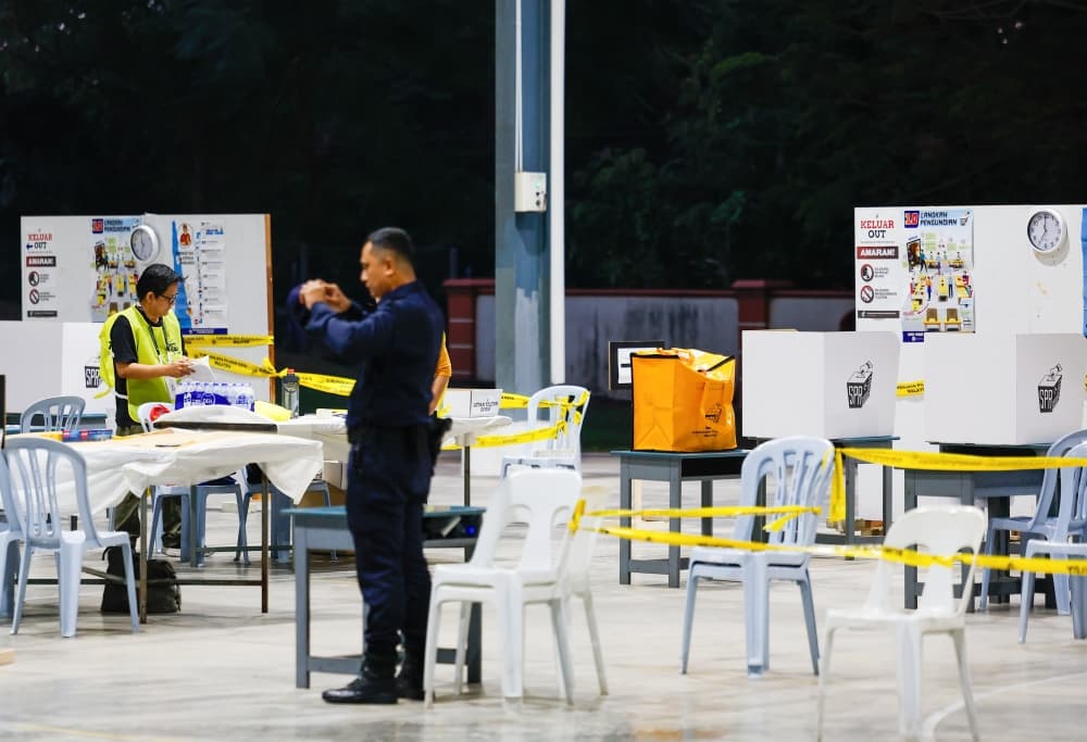 Negeri Sembilan election begins: 401 polling centres open for 859,760 voters