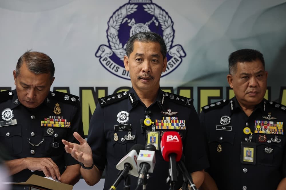 Mother’s desperate attempts to save son fail in Kuala Terengganu fire