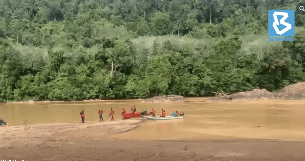Search on for youth missing after boat capsizes in Chaliyar river in Kerala