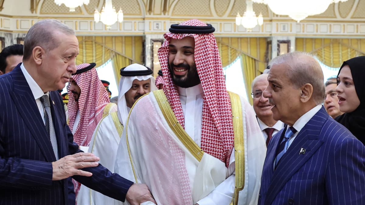 'Agility vs depth': How the Mecca pact stacks up against the UAE-Israel alliance