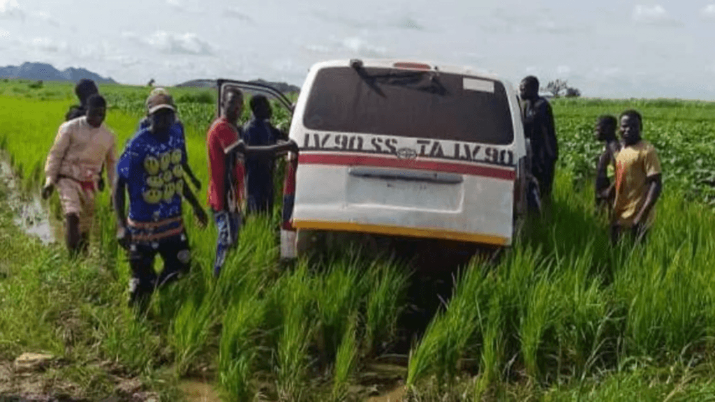 Nigerian army says it safely rescued 33 people kidnapped by gunmen