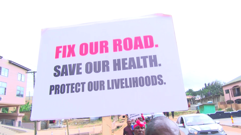 Ogun residents groan over deplorable community road