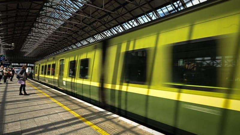 Delays for rail commuters after major signalling fault