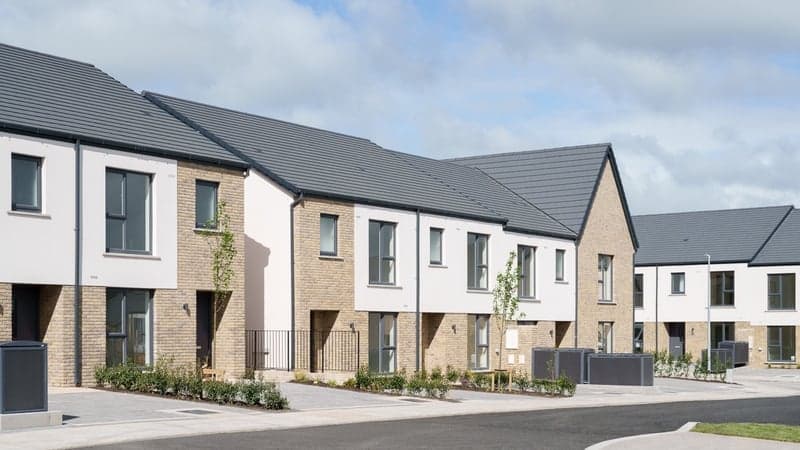 Annual house price growth eases to 5.6% in June - CSO