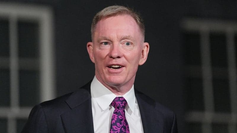 Secretary of State for Northern Ireland to visit Stormont