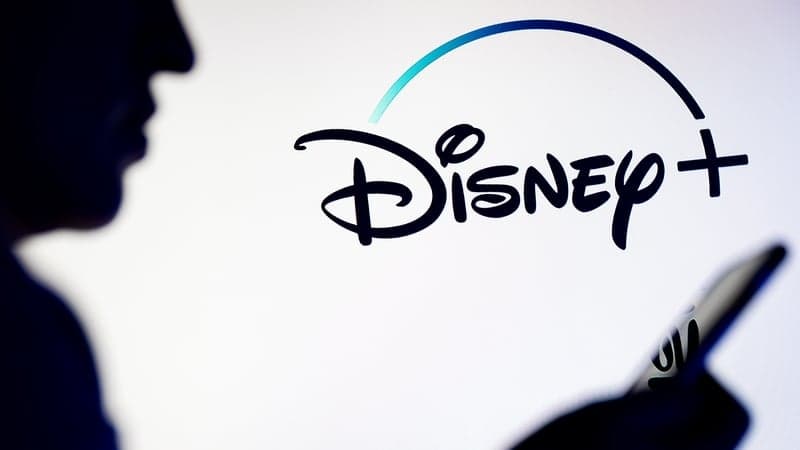 Disney signs deal to let TikTok users add film extracts