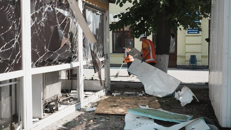 Russian attack on Kyiv triggers fires, officials say