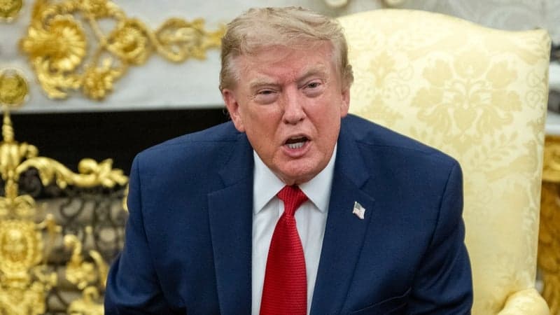 White House attacks CNN reporter over Trump aide question