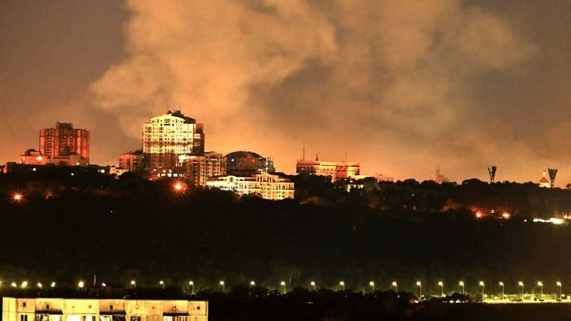 Russian strikes kill six in Kyiv, surrounding region