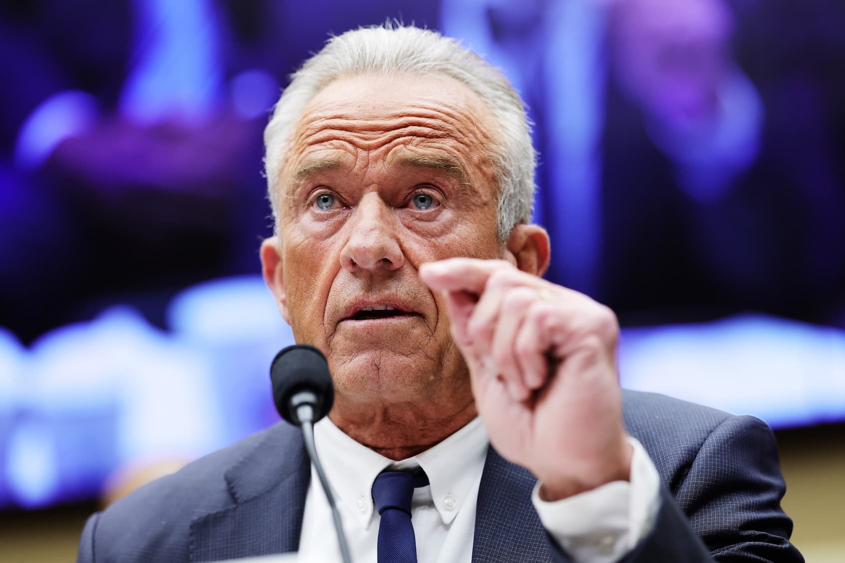 Senator calls for criminal investigation into RFK Jr. over allegedly false testimony