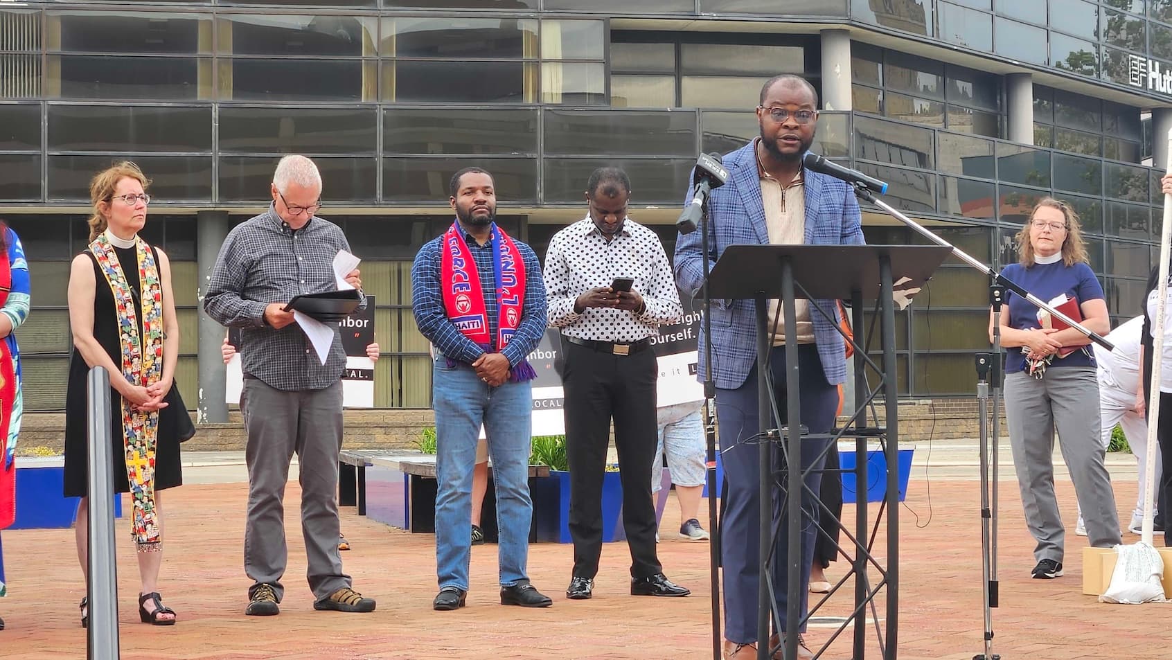 “Even the nuns are mad”: Catholic sisters are standing for Haitians outside ICE offices