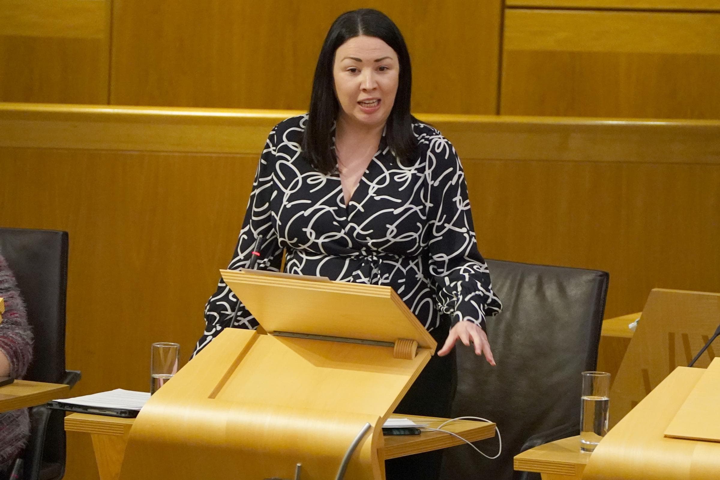 Scottish Labour leadership race 'reeks of misogyny', only female candidate says