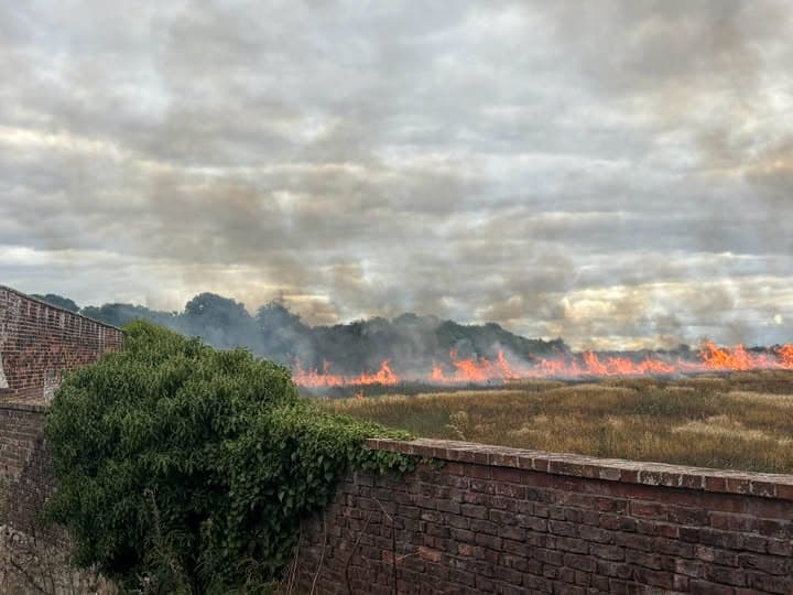Children evacuated from playpark after fire breaks out in neighbouring field