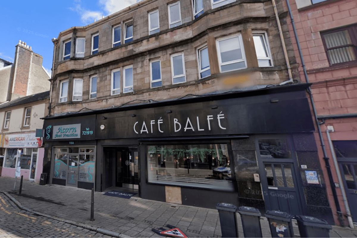 Greenock cafe announces closure after 20 years amid major roadworks