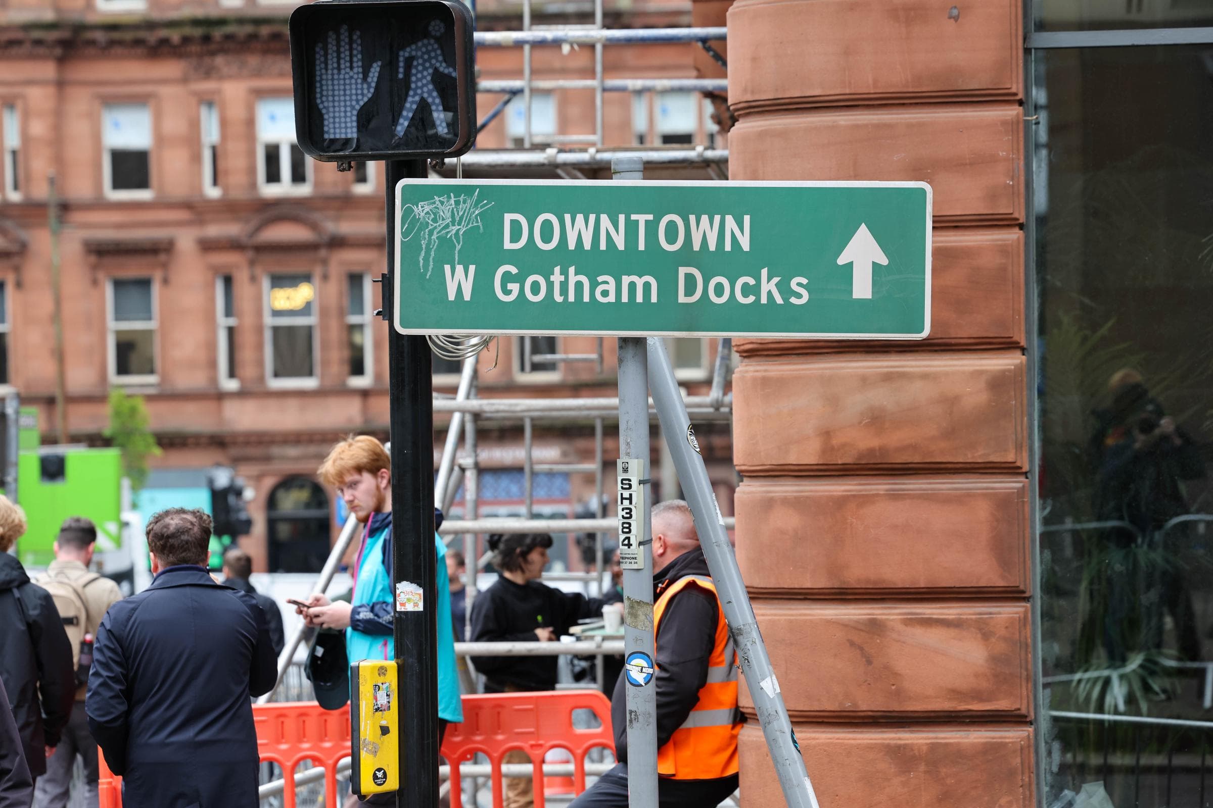 Batman Hollywood star sparks speculation that he may be heading to Glasgow
