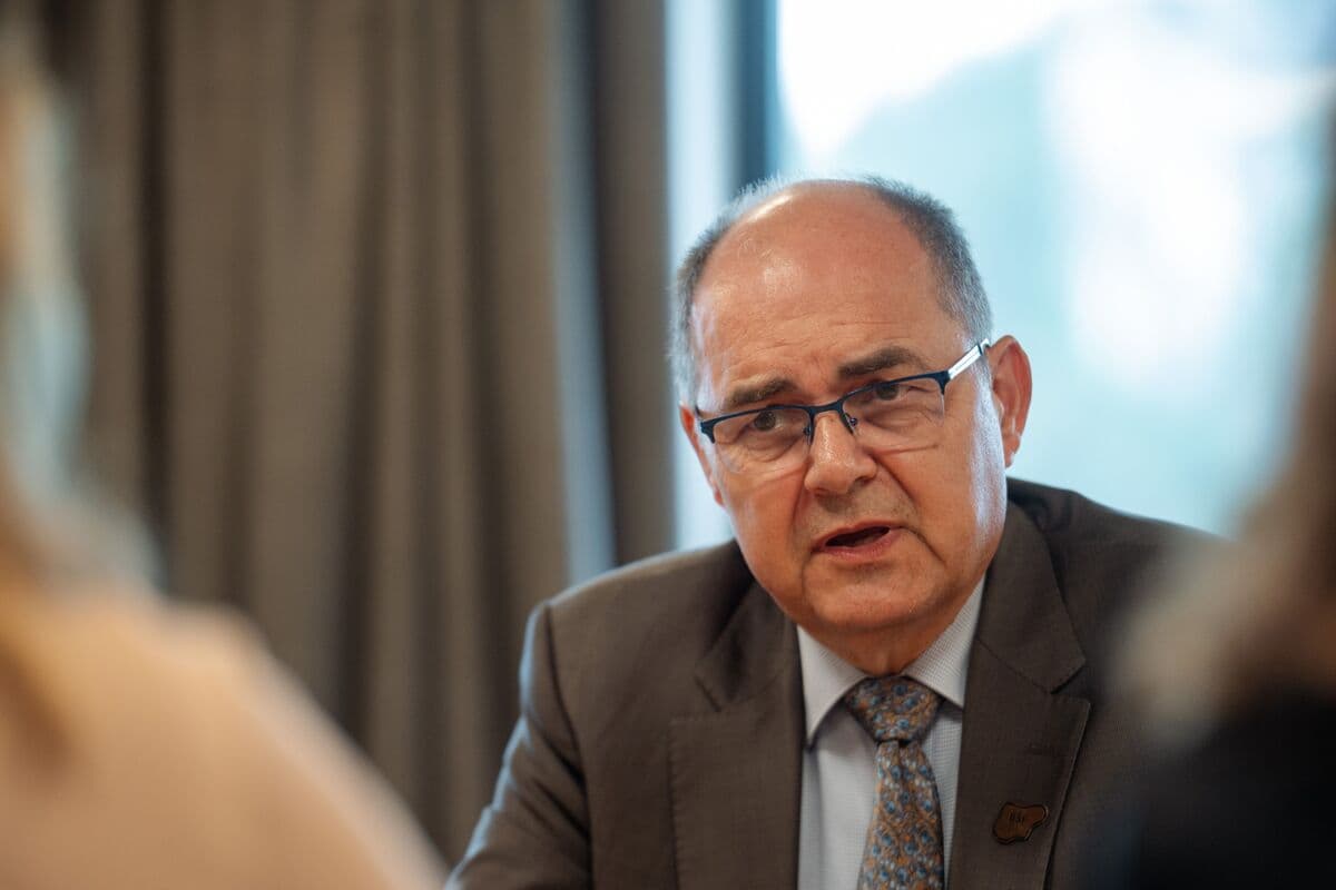 Bosnia-Herzegovina Envoy Who Clashed With Ethnic Serbs Resigns