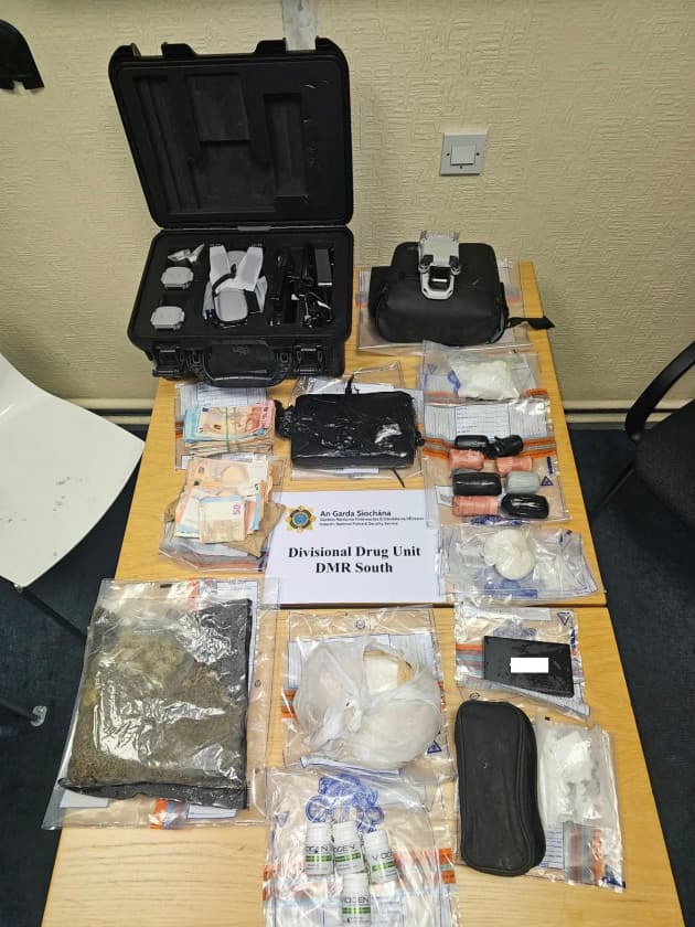 Man (40s) arrested after €190k worth of drugs including crystal meth and oxycodone seized in Tallaght