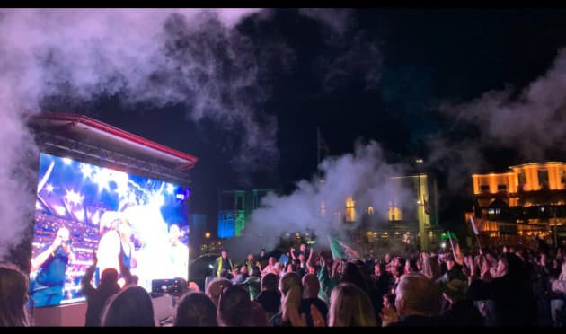 As Katie Taylor bowed out of her boxing career, the Bray crowd cheered on their hometown hero