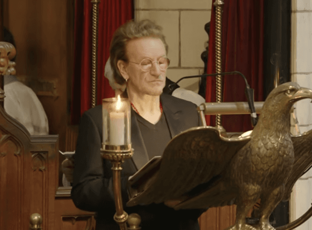 Glen Hansard’s Funeral Draws Hundreds of Stars and Civilians as Markéta Irglová, Eddie Vedder Perform