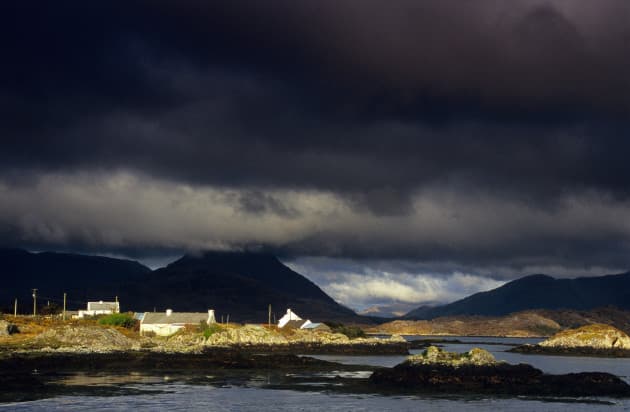 Status Yellow thunderstorm warning issued for Mayo and Galway