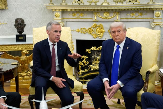 US and Canada fall deeper into trade war with new tariffs as talks collapse