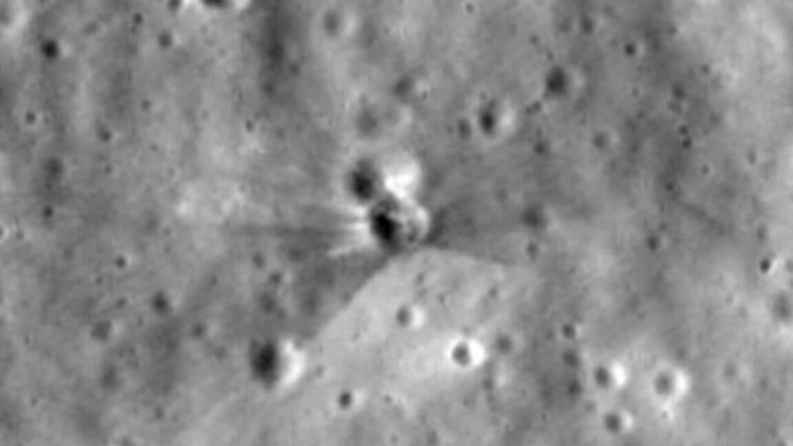 NASA publishes images of the location on the Moon where the SpaceX rocket impacted