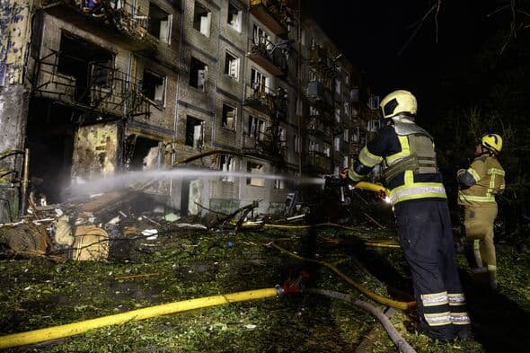 Volodymyr Zelensky issues urgent plea after Russian blitz kills 9