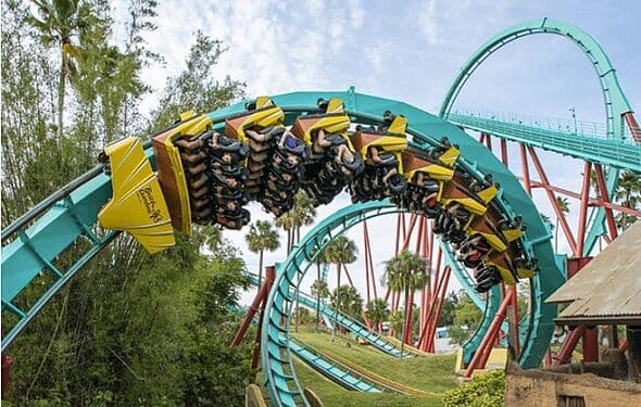 Theme park to close 'record-breaking ride' forever after three decades